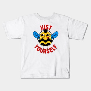 Bee yourself 2 Kids T-Shirt